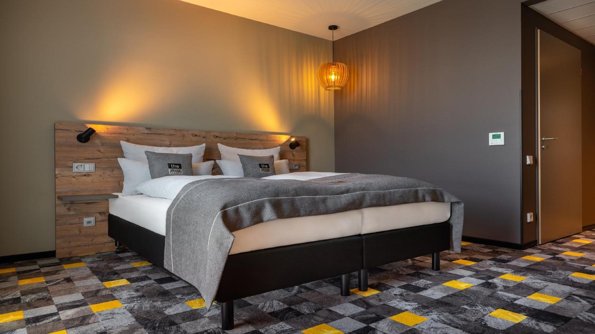 Holiday Inn - The Niu, Timber Esslingen By Ihg Esslingen am Neckar Exteriér fotografie